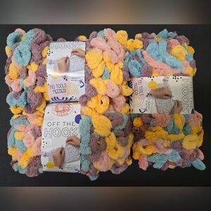 Bernat Off The Hook Yarn JELLY BEAN 3 NEW IN PKG SKEINS